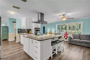 6061 Golden Oaks Ln, Naples, FL 34119 - Photo 2