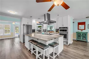 6061 Golden Oaks Ln, Naples, FL 34119 - Photo 4