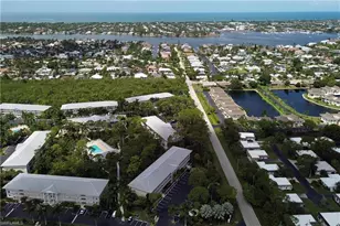 3062 Sandpiper Bay Cir, Naples, FL 34112 - Photo 6