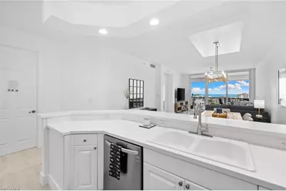 400 Flagship Dr #1104, Naples, FL 34108 - Photo 10