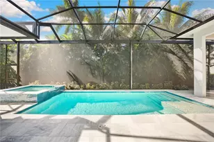 135 7th St N, Naples, FL 34102 - Photo 8