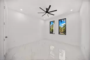 135 7th St N, Naples, FL 34102 - Photo 36