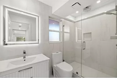 200 Turtle Lake Ct #205, Naples, FL 34105 - Photo 18