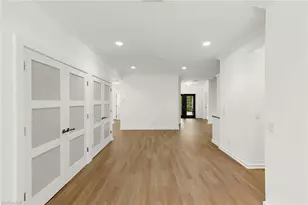 1128 Hilltop Dr, Naples, FL 34103 - Photo 6