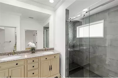1128 Hilltop Dr, Naples, FL 34103 - Photo 14