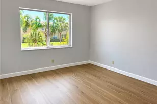 4100 Looking Glass Ln, Naples, FL 34112 - Photo 2