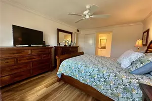 555 Park Shore Dr, Naples, FL 34103 - Photo 20