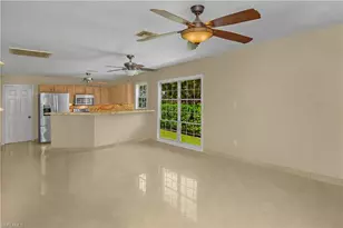 538 Leawood Cir, Naples, FL 34104 - Photo 18