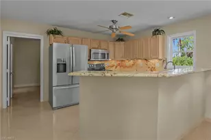 538 Leawood Cir, Naples, FL 34104 - Photo 20