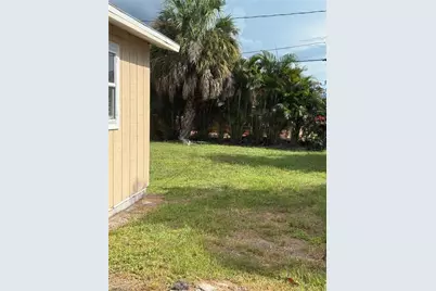 850 105th Ave N, Naples, FL 34108 - Photo 6