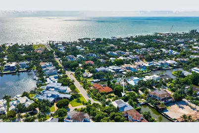 1779 4th St S, Naples, FL 34102 - Photo 38