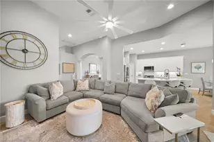 9137 Quartz Ln, Naples, FL 34120 - Photo 8