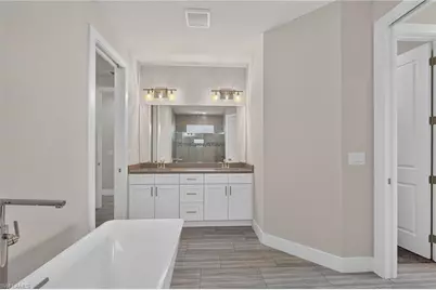 913 NW 33rd Pl, Cape Coral, FL 33993 - Photo 26