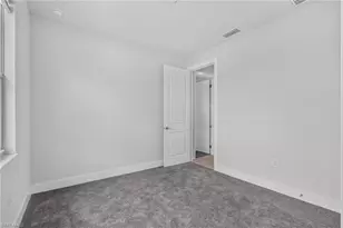 913 NW 33rd Pl, Cape Coral, FL 33993 - Photo 28