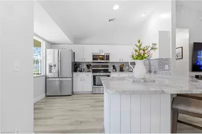 3650 6th Ave NE, Naples, FL 34120 - Photo 12