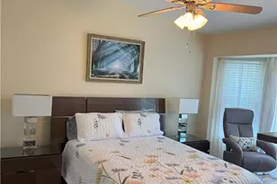 2266 Stacil Cir, Naples, FL 34109 - Photo 10