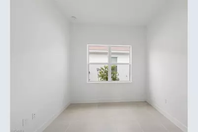 12408 Basalt Ln, Alva, FL 33920 - Photo 4