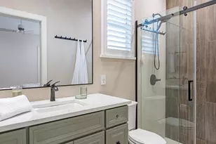 605 109th Ave N, Naples, FL 34108 - Photo 10