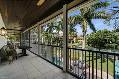 207 San Mateo Dr, Bonita Springs, FL 34134 - Photo 18