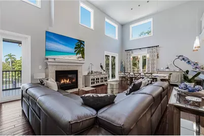 207 San Mateo Dr, Bonita Springs, FL 34134 - Photo 8