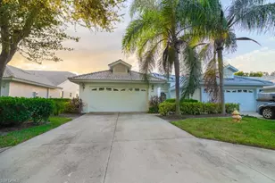 2230 Stacil Cir, Naples, FL 34109 - Photo 2