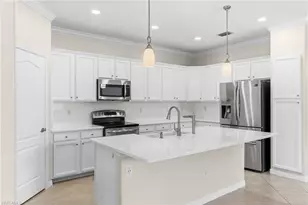 11068 Cherry Laurel Dr E, Fort Myers, FL 33912 - Photo 10