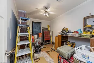 585 Cape Florida Ln, Naples, FL 34104 - Photo 22