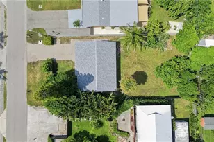 5341 Martin St, Naples, FL 34113 - Photo 2