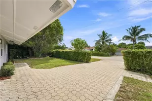 5341 Martin St, Naples, FL 34113 - Photo 4