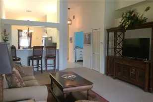 445 Robin Hood Cir, Naples, FL 34104 - Photo 12