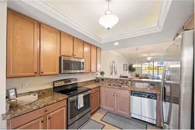 9517 Avellino Way #2215, Naples, FL 34113 - Photo 4