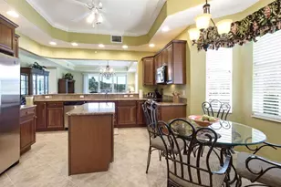 7877 Hawthorne Dr, Naples, FL 34113 - Photo 12