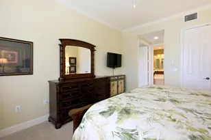 7877 Hawthorne Dr, Naples, FL 34113 - Photo 18