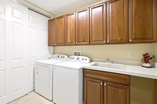 7877 Hawthorne Dr, Naples, FL 34113 - Photo 24