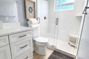 960 7th St S, Naples, FL 34102 - Photo 8