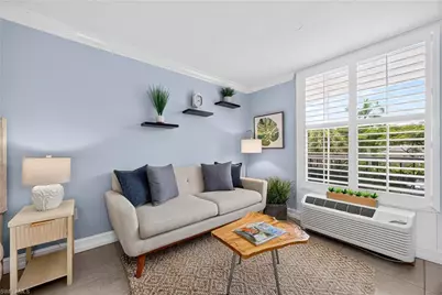 2555 9th St N #204, Naples, FL 34103 - Photo 2