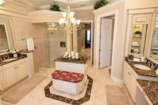 7491 Treeline Dr, Naples, FL 34119 - Photo 18