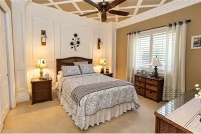 7491 Treeline Dr, Naples, FL 34119 - Photo 20
