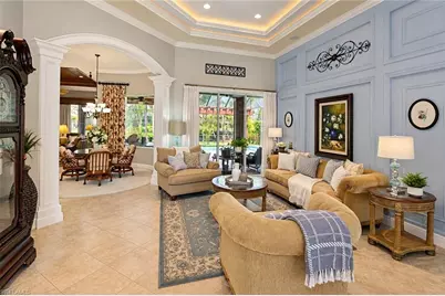 7491 Treeline Dr, Naples, FL 34119 - Photo 4
