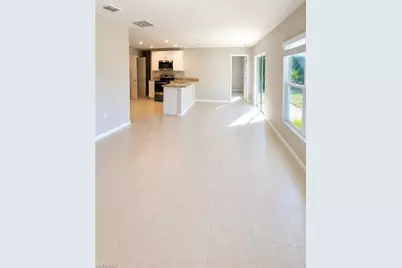 2903 39th St SW, Lehigh Acres, FL 33976 - Photo 4