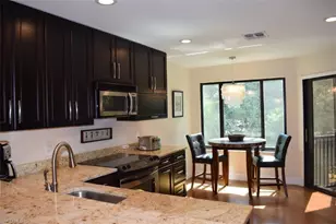 27105 Oakwood Lake Dr, Bonita Springs, FL 34134 - Photo 10