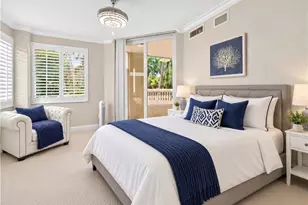 2748 Tiburon Blvd E, Naples, FL 34109 - Photo 12