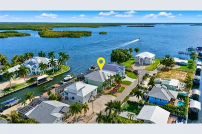 5575 Avenida Pescadora, Fort Myers Beach, FL 33931 - Photo 4