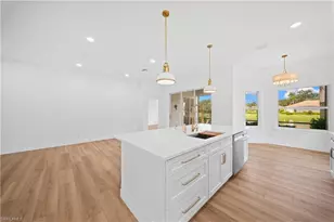 878 Vistana Cir, Naples, FL 34119 - Photo 40