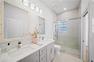 878 Vistana Cir, Naples, FL 34119 - Photo 20