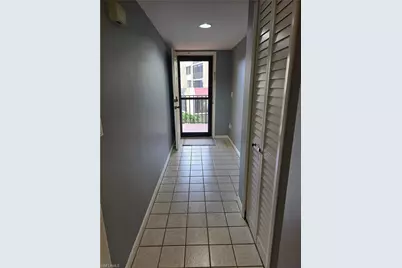 7129 Lakeridge View Ct #302, Fort Myers, FL 33907 - Photo 6