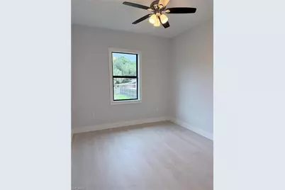 472 12th St NE, Naples, FL 34120 - Photo 14