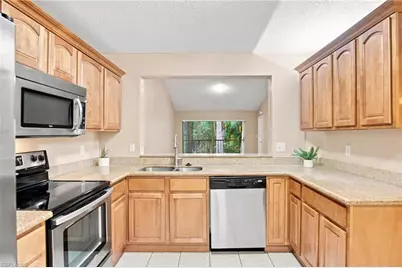 749 Landover Cir #203, Naples, FL 34104 - Photo 6