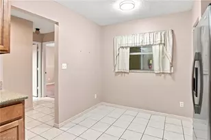 749 Landover Cir, Naples, FL 34104 - Photo 8