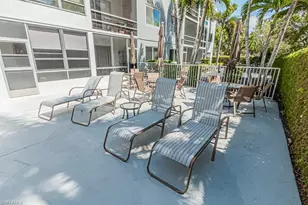 72 7th St S, Naples, FL 34102 - Photo 26